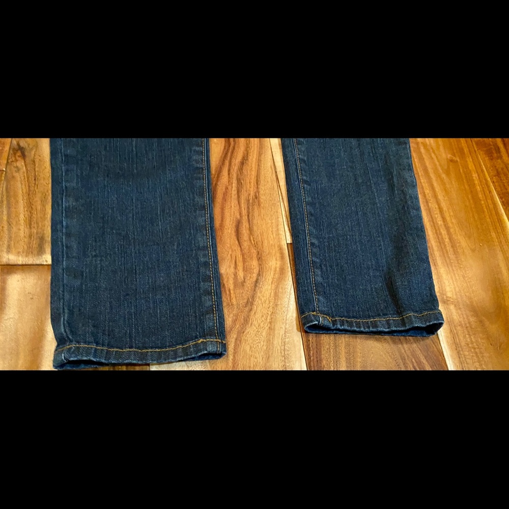 BDG Women’s Cigarette Jeans - Picture 3 of 9